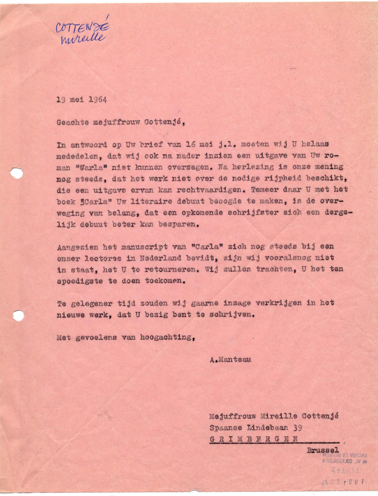 Afwijzingsbrief van Manteau op een roze blad papier met getypte tekst