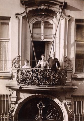 Frans Gittens op het balkon, 1911