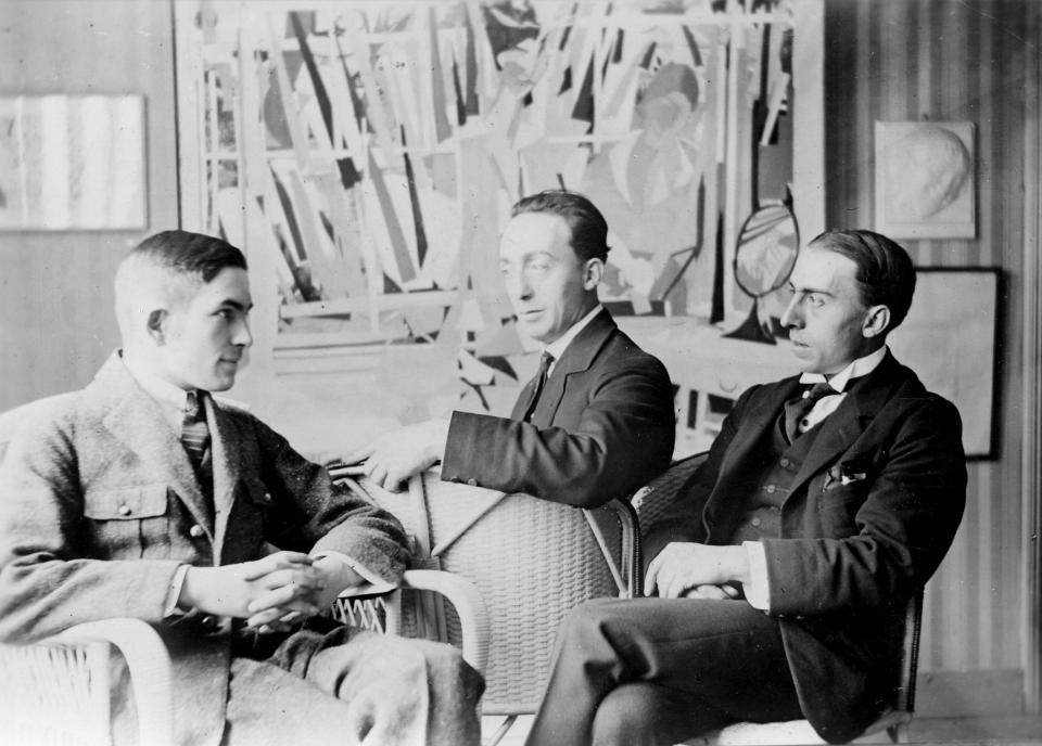 Paul van Ostaijen met Floris en Oscar Jespers, 1917