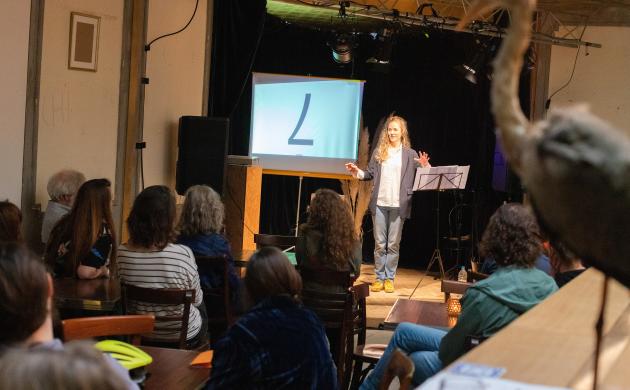 Karlijn Sonderen Smit bij VONK & Zonen
