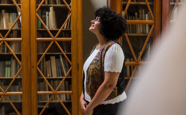 Portretfoto van Tuly Salumu in het Letterenhuis